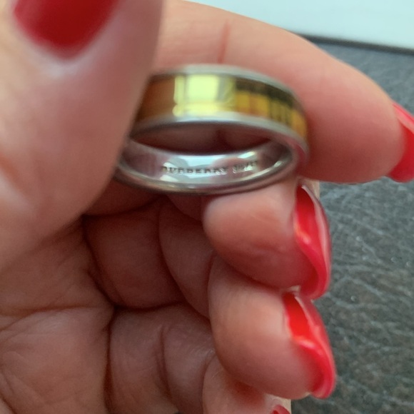 Burberry Ring 925 Silver Plaid Women’s Luxury Eu 54cm / US 7 - Picture 5 of 8